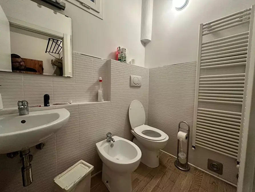 Immagine 10 di Appartamento in affitto  in Via Castiglione, 77 a Bologna