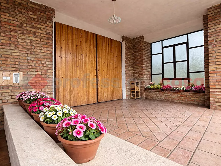 Immagine 8 di Villa in vendita  in Strada Regionale 155, 37 a Alatri