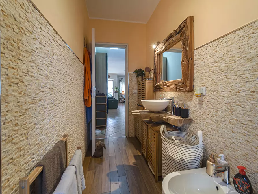 Immagine 37 di Appartamento in vendita  in Via Mili marina via nazionale, 321 a Messina