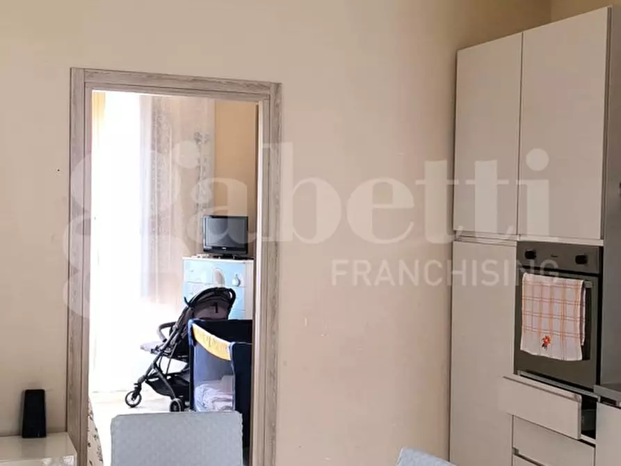 Immagine 8 di Appartamento in vendita  in Via Marigliano a Napoli