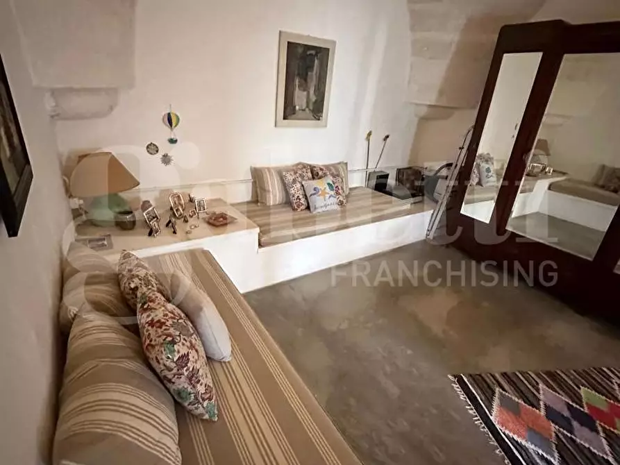 Immagine 21 di Casa indipendente in vendita  in Via Giuseppe Giusti a Ostuni