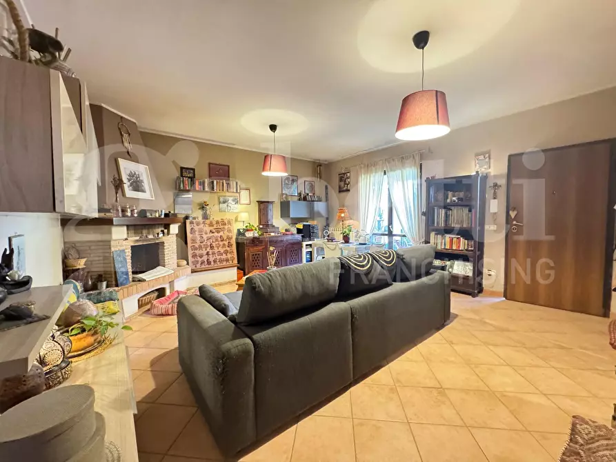 Immagine 7 di Casa trifamiliare in vendita  in Via dora baltea, 6 a Ardea