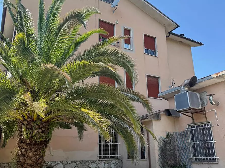 Immagine 2 di Attico in vendita  in Via TERNI, 36 a Contigliano