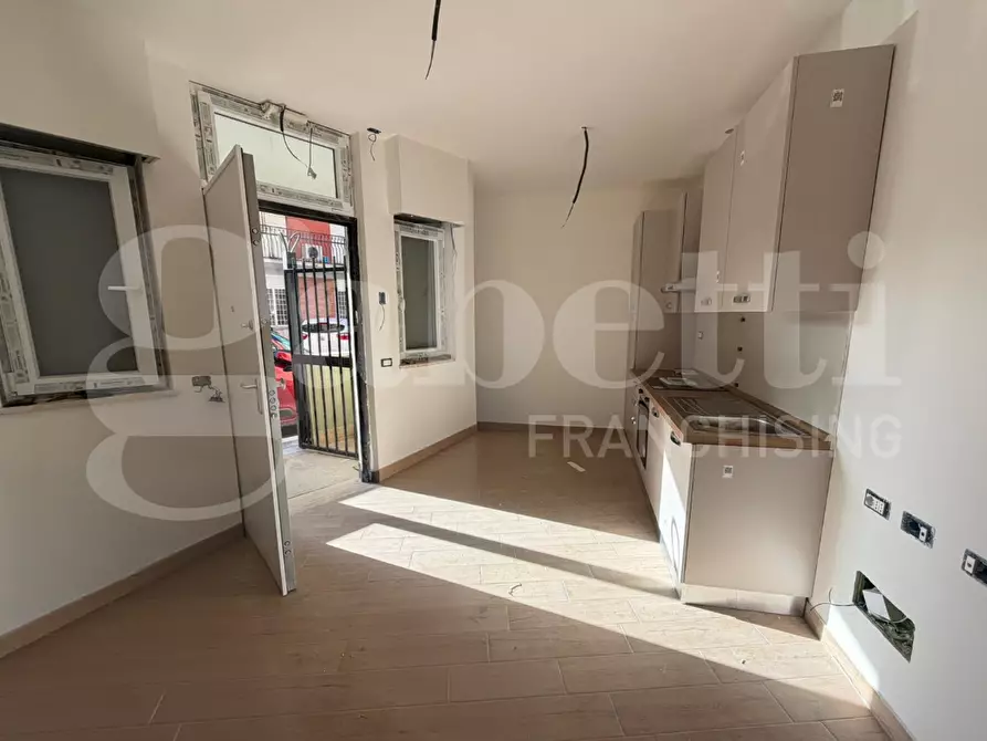 Immagine 1 di Appartamento in affitto  in Via Vezzano Ligure, 20 a Roma