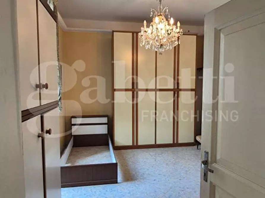 Immagine 30 di Appartamento in vendita  in Corso Umberto I, 94 a Torre Annunziata