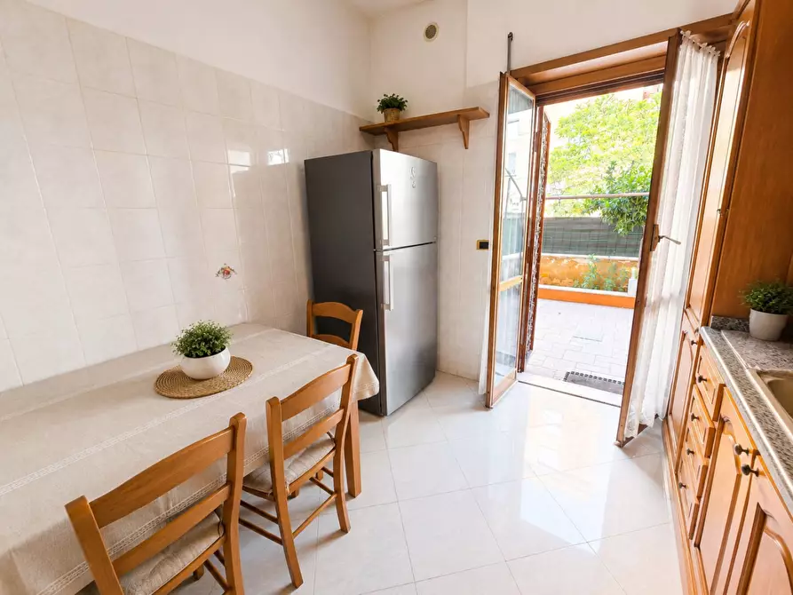 Immagine 9 di Appartamento in vendita  in Via Cardinal Grampi, 121 a Roma