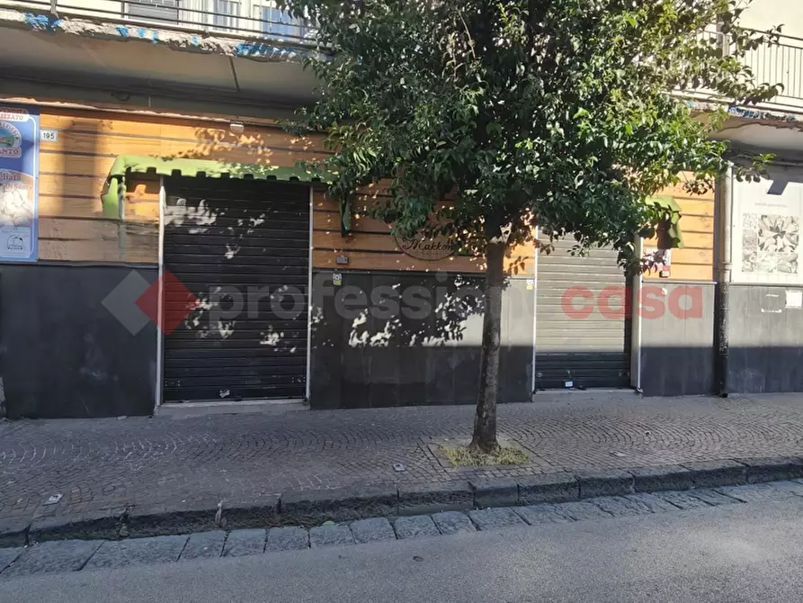 Immagine 3 di Negozio in affitto  in Via massimo Stanzione, 195 a Frattamaggiore
