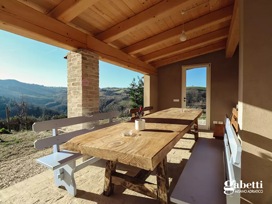 Immagine 2 di Villa in vendita  in Via Spinarello a Saludecio