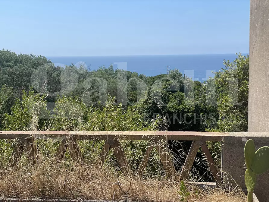 Immagine 10 di Palazzo in vendita  in Via dei Mandorli, snc a Gaeta