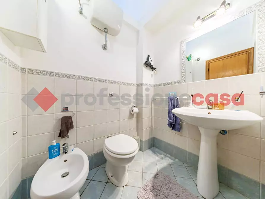 Immagine 34 di Appartamento in vendita  in Via dei Bagni a Livorno
