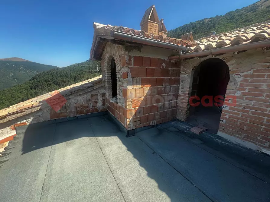 Immagine 8 di Rustico / casale in vendita  in Via FRAZIONE ACERA a Campello Sul Clitunno