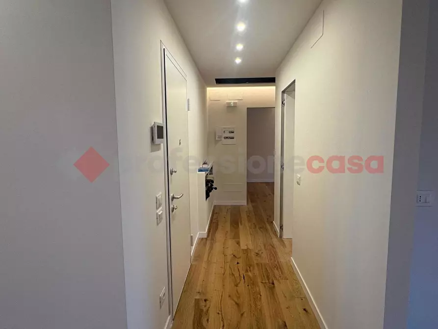 Immagine 9 di Appartamento in vendita  in Via RONDINELLA a Firenze