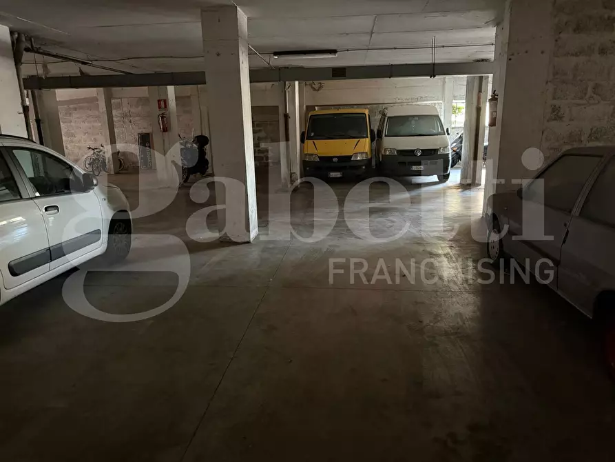 Immagine 7 di Appartamento in vendita  in Via Petrioli, 10 a Roma