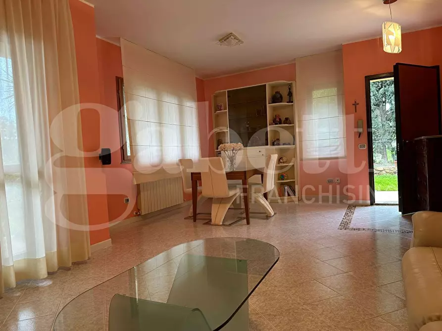 Immagine 15 di Casa bifamiliare in vendita  in Via Lisbona, 1 a Capoterra