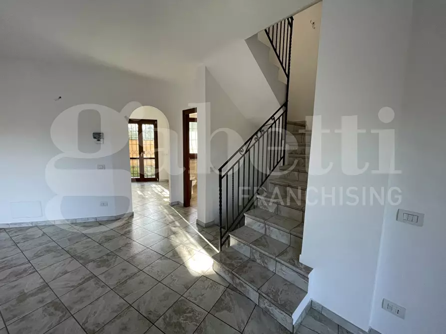 Immagine 10 di Casa bifamiliare in vendita  in Via dei Ciclamini, 25 a Rocca Di Papa