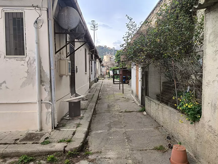 Immagine 23 di Casa indipendente in vendita  in Viale Italia, 45 a Messina