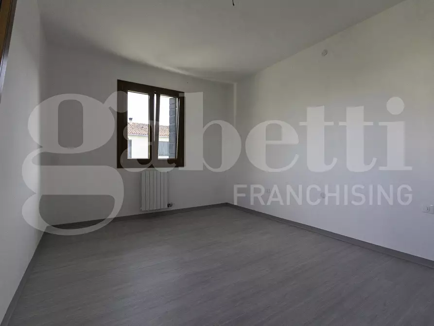 Immagine 13 di Casa bifamiliare in vendita  in Via Zero Branco, 24 a Mogliano Veneto