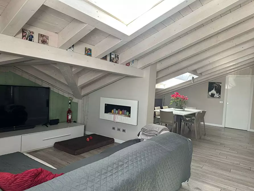 Immagine 4 di Multiproprietà in vendita  in Via G.B. Sufflico, 4 a Palazzolo Sull'oglio