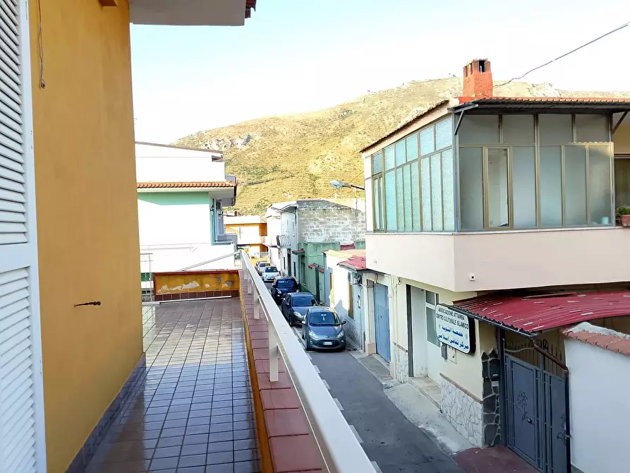 Immagine 33 di Casa indipendente in vendita  in Via Trento a Mondragone