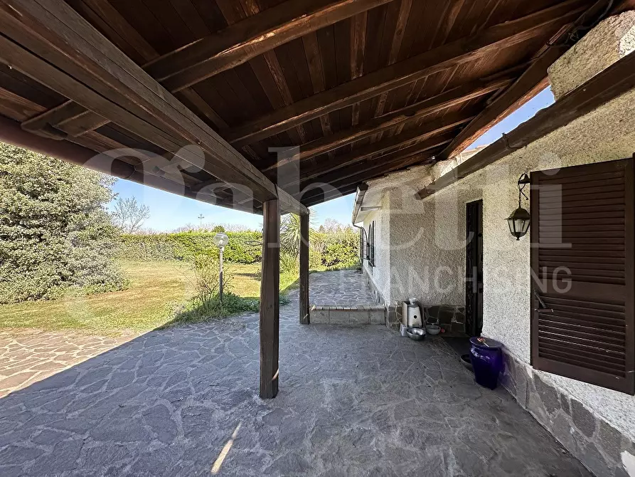 Immagine 4 di Villa in vendita  in Via FONTE CAPOCCIA, 00 a Bassano Romano