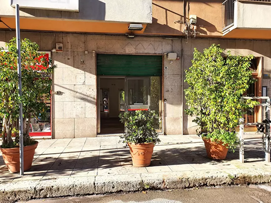 Immagine 1 di Negozio in affitto  in Via Leopardi, 76 a Palermo