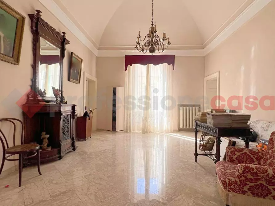 Immagine 3 di Appartamento in vendita  in Via S.Martino a Monopoli