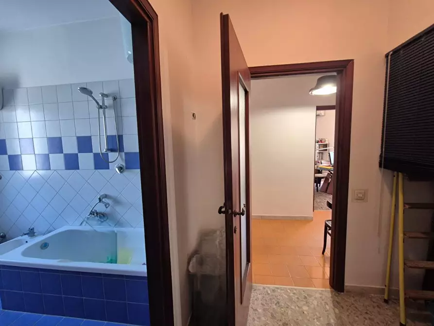 Immagine 23 di Appartamento in vendita  in Via Caravelli, 36 a Torre Annunziata