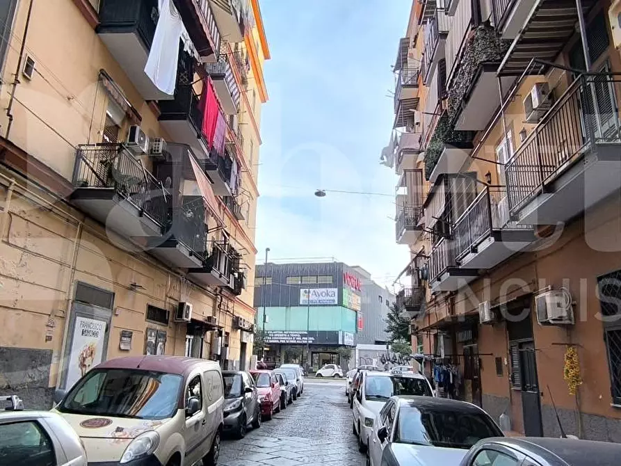 Immagine 1 di Negozio in vendita  in Via pietro giannone, 28 a Napoli