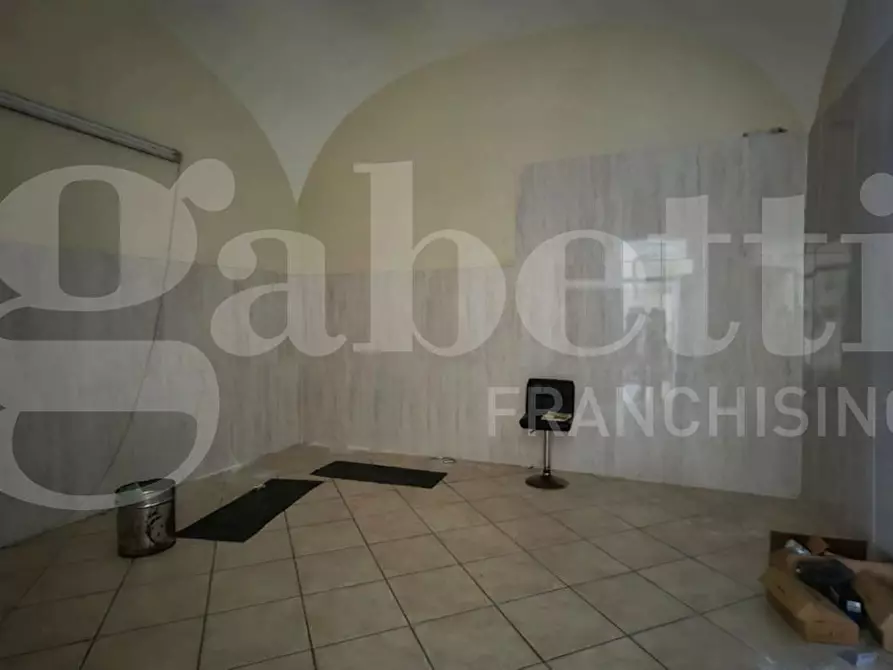 Immagine 9 di Negozio in affitto  in Via Vittorio Veneto, 426 a Torre Annunziata