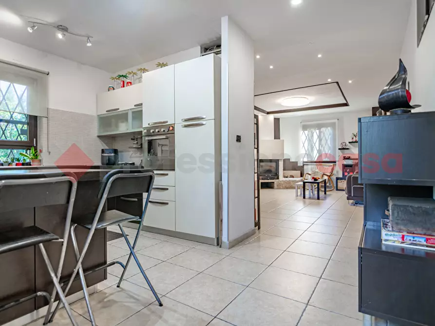Immagine 4 di Villa in vendita  in Via Mediana di Valle Moretta, 27 a Rocca Priora