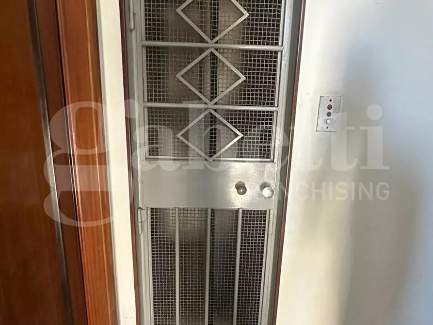 Immagine 20 di Appartamento in vendita  in Via RENATO MARTORELLI, 57 a Torino