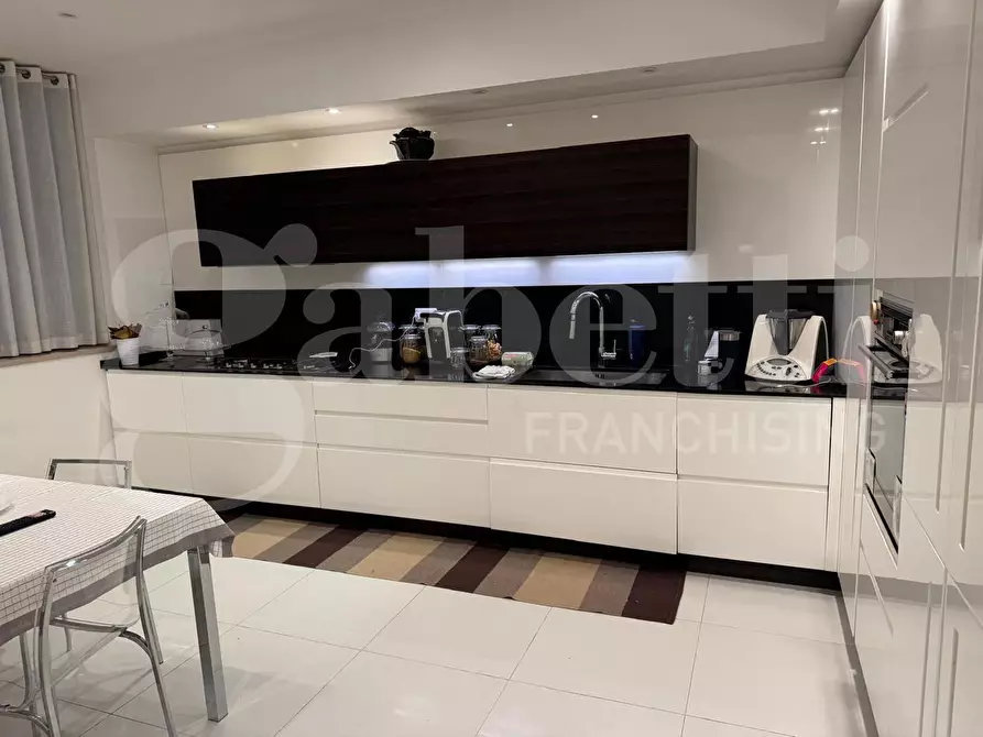 Immagine 24 di Appartamento in vendita  in Via N. Colajanni, 3/A a Bari