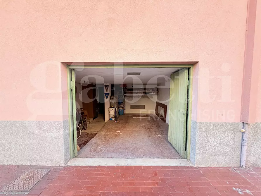 Immagine 21 di Appartamento in vendita  in Vico Melogno, 1 a Finale Ligure