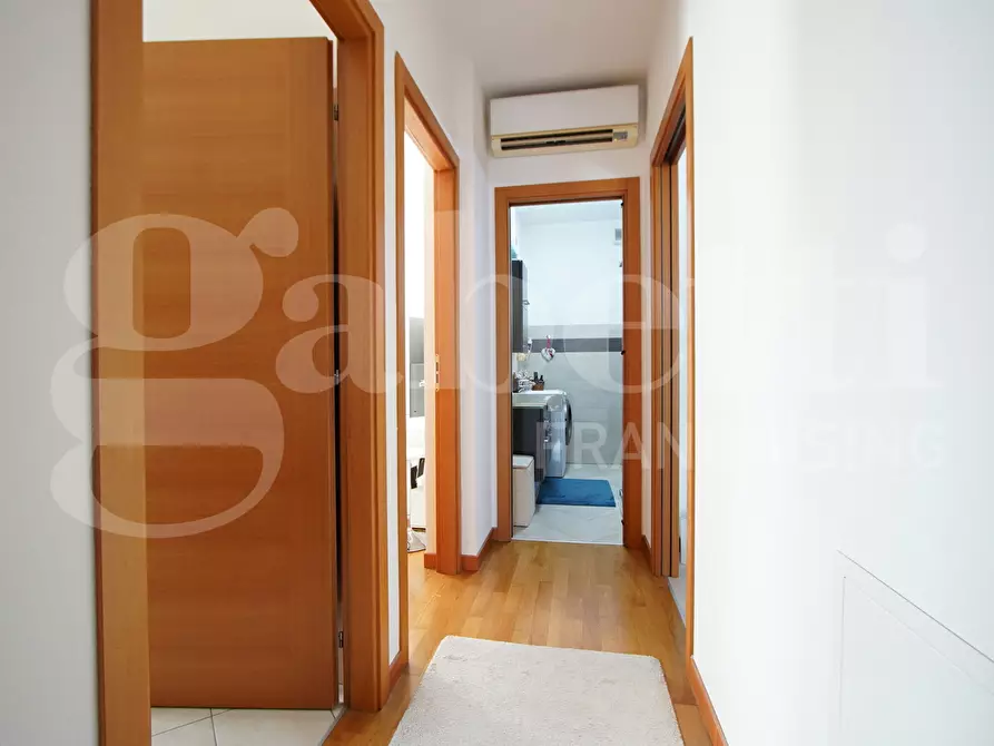 Immagine 12 di Appartamento in vendita  in Via Bissuola, . a Venezia