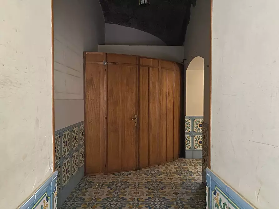 Immagine 13 di Negozio in vendita  in Via bruno Buozzi, 15 a San Giorgio A Cremano