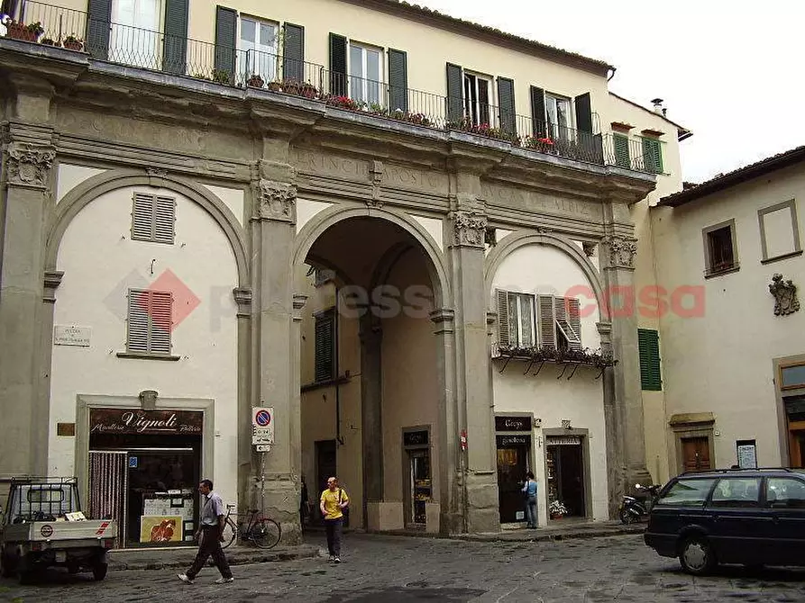 Immagine 8 di Negozio in vendita  in Via BORGO DEGLI ALBIZI a Firenze