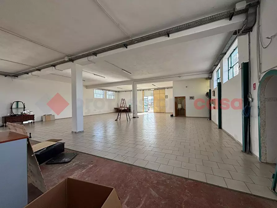 Immagine 17 di Negozio in affitto  in Via casilina km 61., snc a Anagni