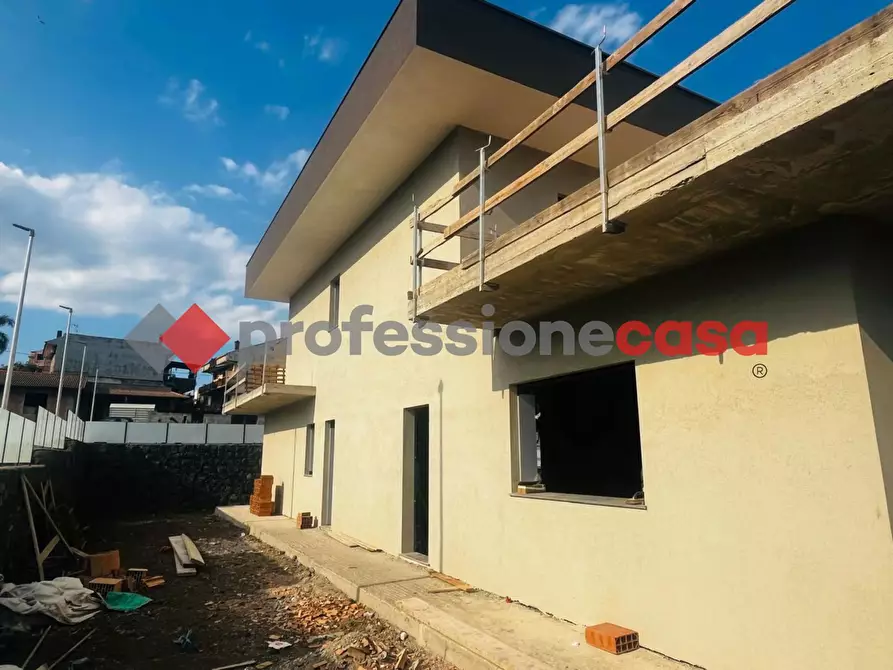 Immagine 25 di Villa in vendita  in Viale Cristoforo Colombo a Acireale