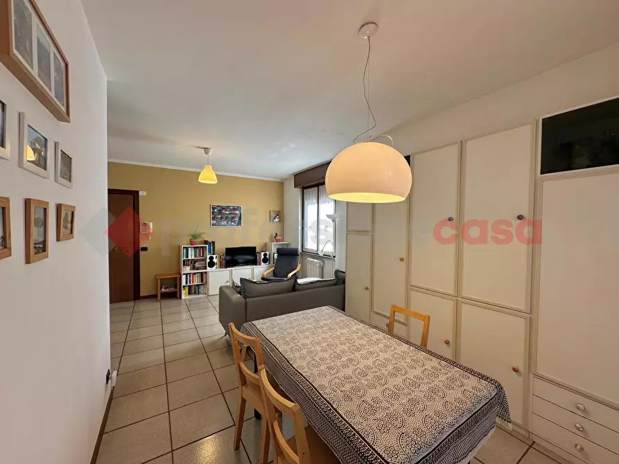 Immagine 3 di Appartamento in vendita  in Via Luigi Cadorna a Opera