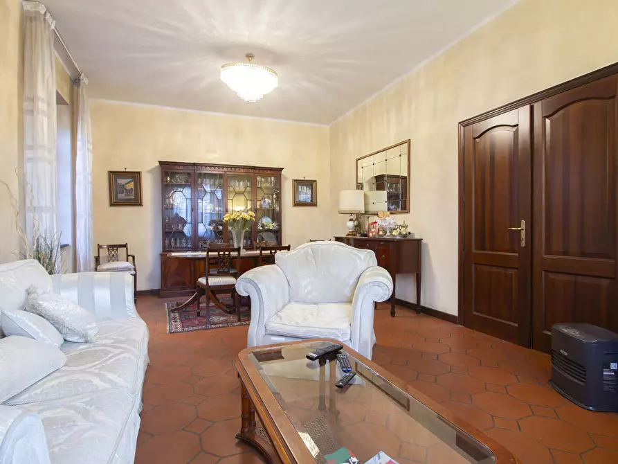 Immagine 6 di Villa in vendita  in Viale de Gasperi, 21 a Treviglio