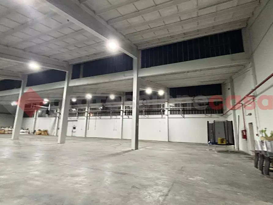 Immagine 16 di Capannone industriale in affitto  in Via Asi Consortile, snc a Ferentino