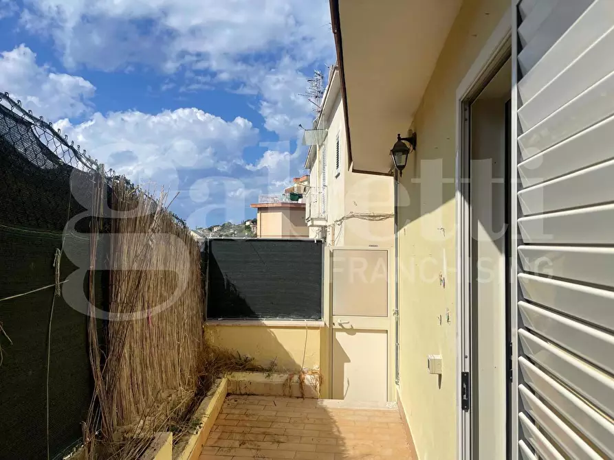 Immagine 16 di Magazzino in vendita  in Via Atratina, 99 a Gaeta