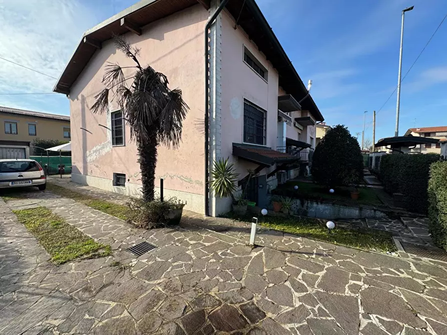 Immagine 8 di Casa bifamiliare in vendita  in Via Tito Speri II traversa, 1/D a Chiari
