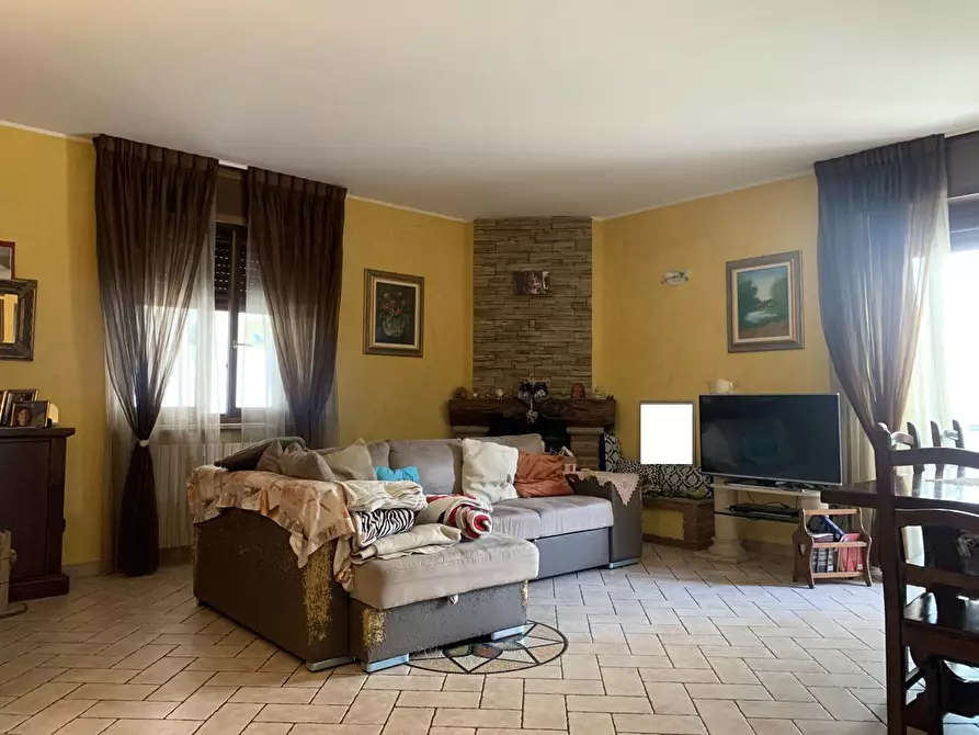 Immagine 1 di Appartamento in vendita  in Via MILANO, 1 a Landriano