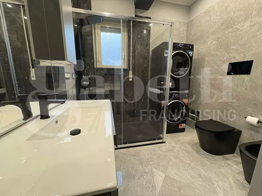 Immagine 11 di Appartamento in vendita  in Via Del Carmine, 29 a Messina