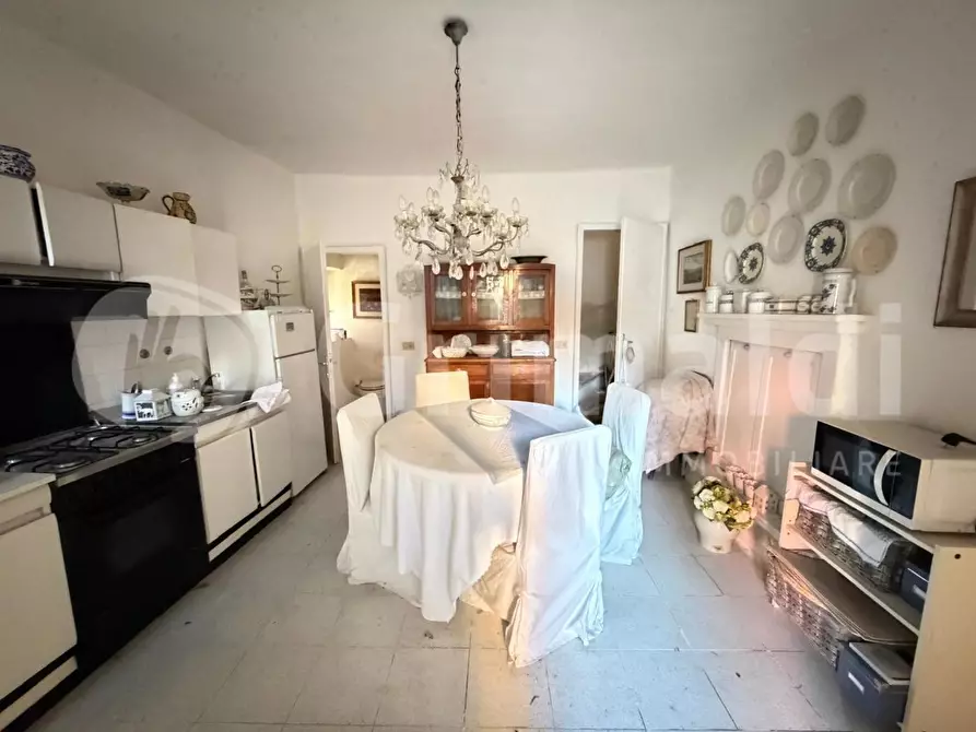 Immagine 8 di Appartamento in vendita  in Via SAN GIUSEPPE, 5 a Inverno E Monteleone