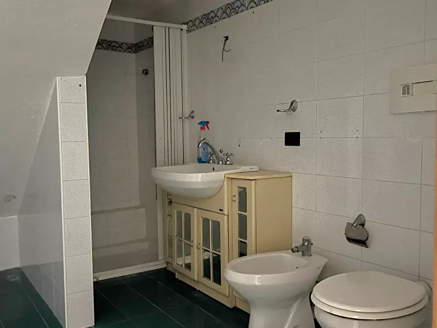 Immagine 7 di Negozio in vendita  in Via BARBACANA, 00 a Monopoli