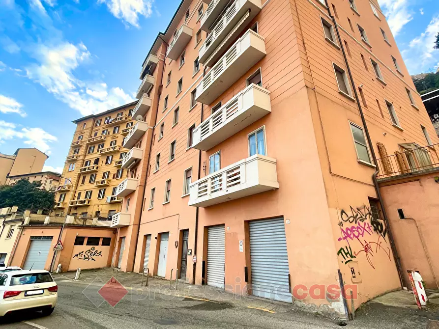 Immagine 1 di Box auto in vendita  in Via Tancredi Ripa di Meana, 33 a Perugia