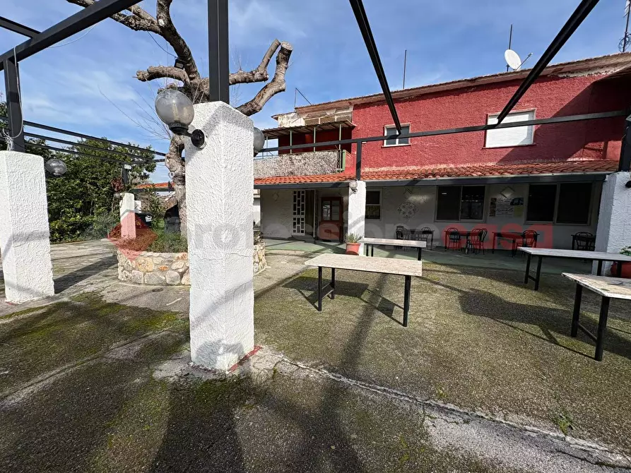 Immagine 45 di Bar / Ristorante in vendita  in Via Punta Fiume, snc a Sessa Aurunca