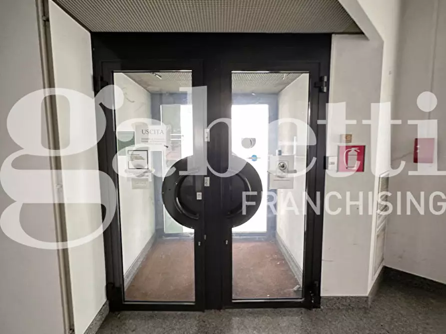 Immagine 1 di Ufficio in vendita  in Via Giuriolo, 2 a Montecchio Maggiore